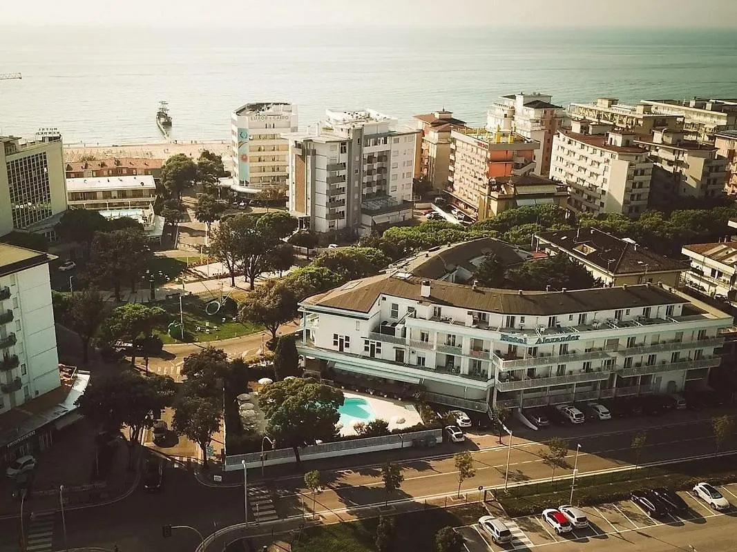 Family Hotel Alexander - Azzurro Club Lido di Jesolo 3*,